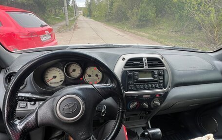 Toyota RAV4, 2001 год, 810 000 рублей, 8 фотография