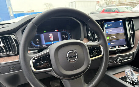 Volvo XC60 II, 2023 год, 4 900 000 рублей, 15 фотография