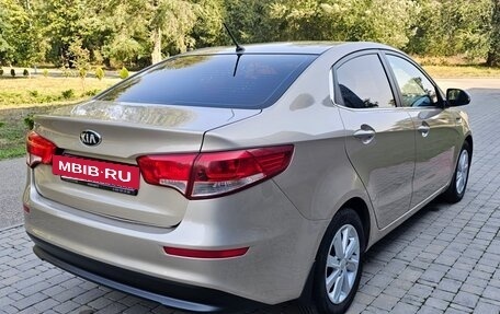 KIA Rio III рестайлинг, 2015 год, 860 000 рублей, 6 фотография