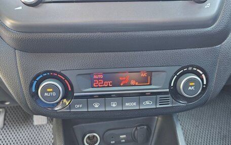 KIA Rio III рестайлинг, 2015 год, 860 000 рублей, 12 фотография
