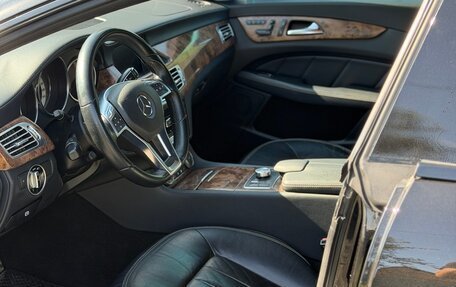 Mercedes-Benz CLS, 2011 год, 2 090 000 рублей, 8 фотография