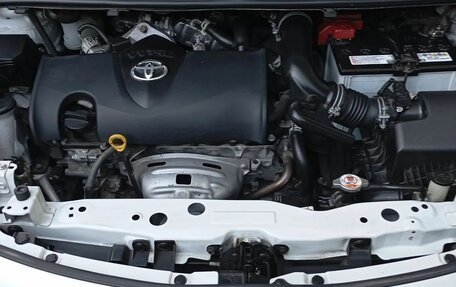 Toyota Sienta II, 2020 год, 1 555 000 рублей, 3 фотография