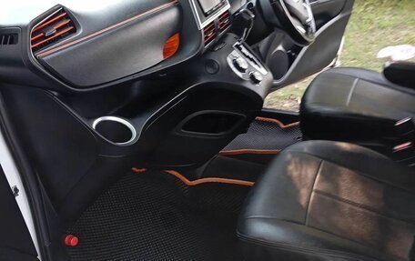 Toyota Sienta II, 2020 год, 1 555 000 рублей, 6 фотография