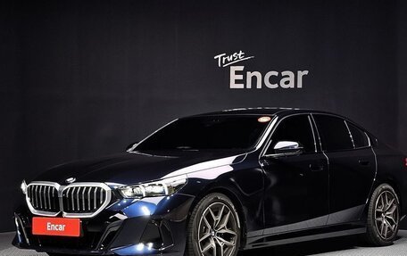 BMW 5 серия, 2026 год, 8 327 000 рублей, 1 фотография