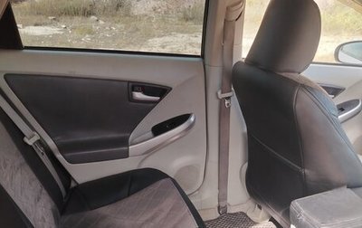 Toyota Prius, 2011 год, 1 100 000 рублей, 1 фотография