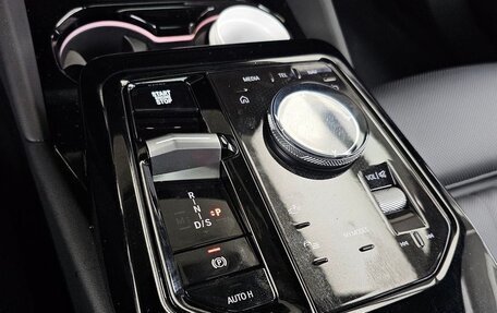BMW 5 серия, 2026 год, 8 327 000 рублей, 10 фотография
