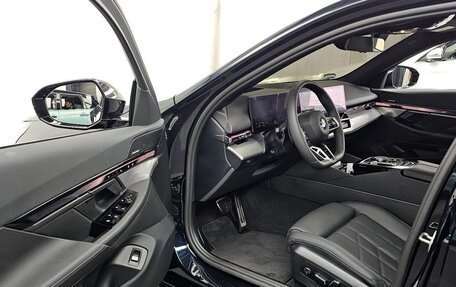 BMW 5 серия, 2026 год, 8 327 000 рублей, 11 фотография