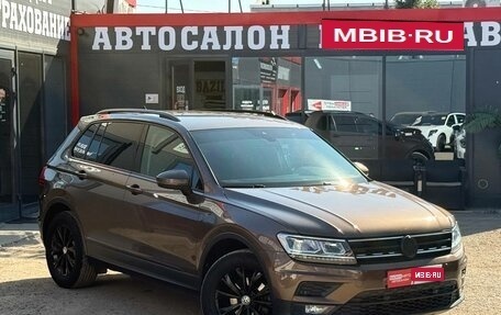 Volkswagen Tiguan II, 2019 год, 1 930 000 рублей, 1 фотография