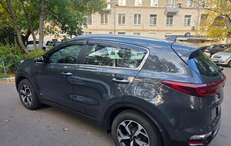 KIA Sportage IV рестайлинг, 2019 год, 2 400 000 рублей, 2 фотография