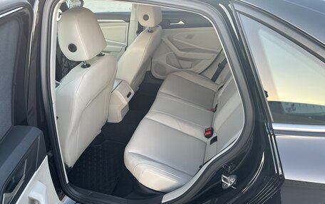 Volkswagen Jetta VII, 2018 год, 1 650 000 рублей, 8 фотография