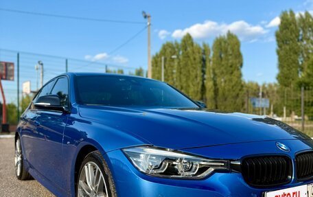 BMW 3 серия, 2018 год, 3 300 000 рублей, 2 фотография