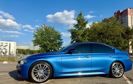 BMW 3 серия, 2018 год, 3 300 000 рублей, 3 фотография
