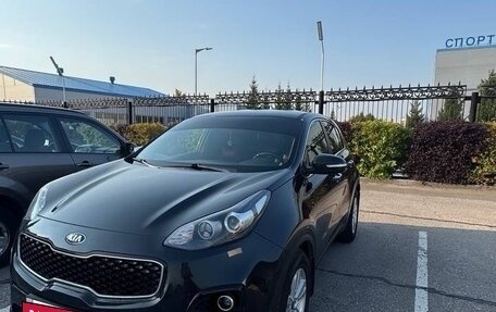KIA Sportage IV рестайлинг, 2018 год, 2 200 000 рублей, 3 фотография