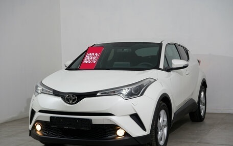 Toyota C-HR I рестайлинг, 2018 год, 1 895 000 рублей, 2 фотография
