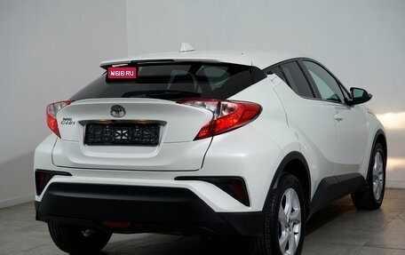 Toyota C-HR I рестайлинг, 2018 год, 1 895 000 рублей, 10 фотография