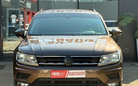 Volkswagen Tiguan II, 2019 год, 1 930 000 рублей, 3 фотография