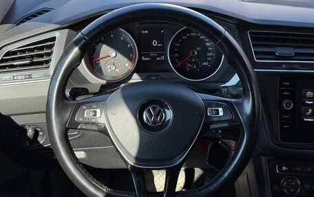 Volkswagen Tiguan II, 2019 год, 1 930 000 рублей, 27 фотография