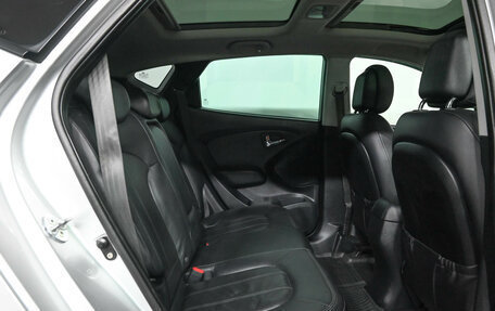 Hyundai ix35 I рестайлинг, 2011 год, 800 000 рублей, 11 фотография