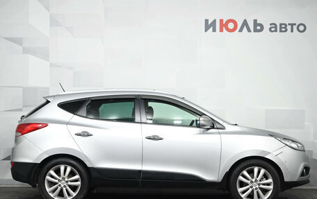 Hyundai ix35 I рестайлинг, 2011 год, 800 000 рублей, 9 фотография