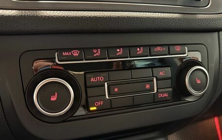 Volkswagen Tiguan I, 2011 год, 1 220 000 рублей, 13 фотография