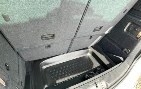 Volkswagen Sharan II, 2016 год, 995 000 рублей, 6 фотография