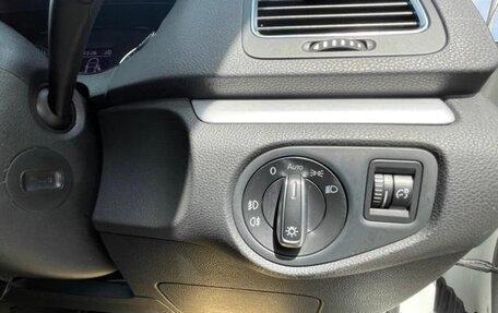 Volkswagen Sharan II, 2016 год, 995 000 рублей, 12 фотография