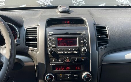 KIA Sorento II рестайлинг, 2010 год, 1 340 000 рублей, 14 фотография