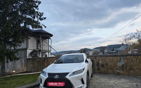 Lexus RX IV рестайлинг, 2021 год, 5 999 000 рублей, 3 фотография
