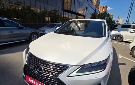 Lexus RX IV рестайлинг, 2021 год, 5 999 000 рублей, 9 фотография
