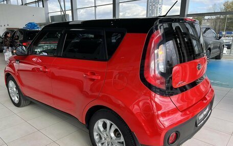 KIA Soul II рестайлинг, 2017 год, 1 595 000 рублей, 4 фотография