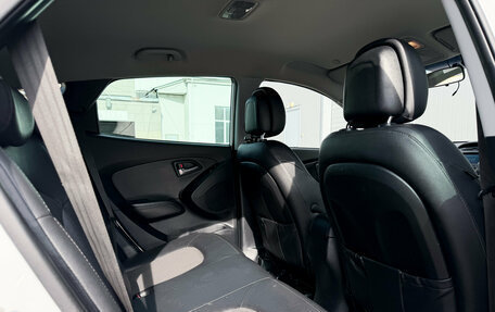 Hyundai ix35 I рестайлинг, 2015 год, 1 190 000 рублей, 18 фотография