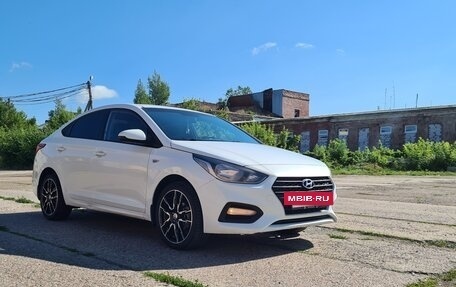 Hyundai Solaris II рестайлинг, 2017 год, 799 000 рублей, 4 фотография