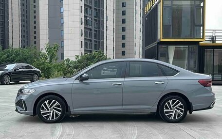 Volkswagen Lavida, 2023 год, 1 470 000 рублей, 6 фотография