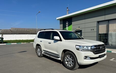Toyota Land Cruiser 200, 2016 год, 4 000 000 рублей, 2 фотография