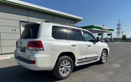 Toyota Land Cruiser 200, 2016 год, 4 000 000 рублей, 4 фотография
