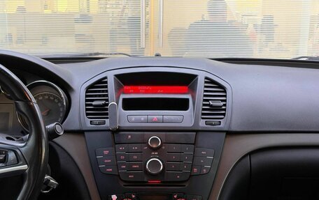 Opel Insignia II рестайлинг, 2010 год, 680 000 рублей, 18 фотография