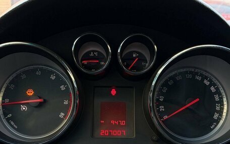 Opel Insignia II рестайлинг, 2010 год, 680 000 рублей, 16 фотография