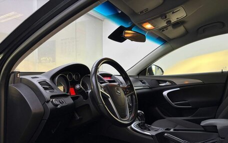Opel Insignia II рестайлинг, 2010 год, 680 000 рублей, 20 фотография
