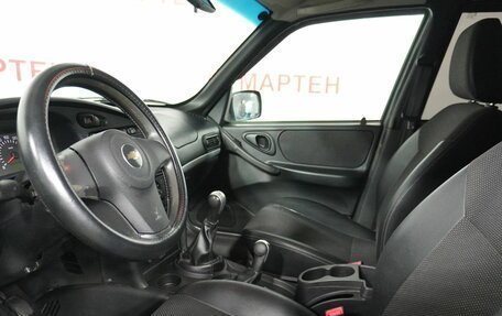 Chevrolet Niva I рестайлинг, 2015 год, 575 000 рублей, 9 фотография