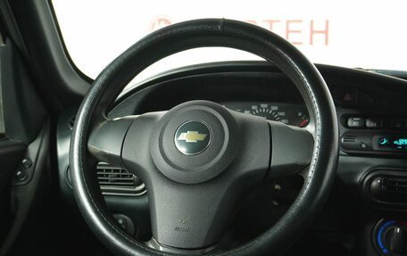 Chevrolet Niva I рестайлинг, 2015 год, 575 000 рублей, 17 фотография