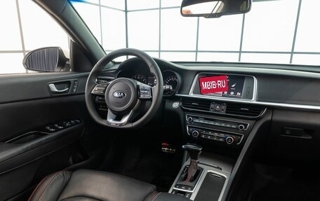 KIA Optima IV, 2019 год, 2 199 000 рублей, 12 фотография