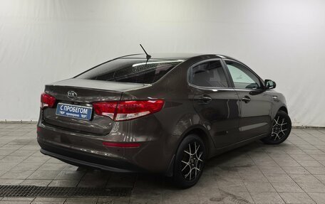 KIA Rio III рестайлинг, 2016 год, 950 000 рублей, 2 фотография