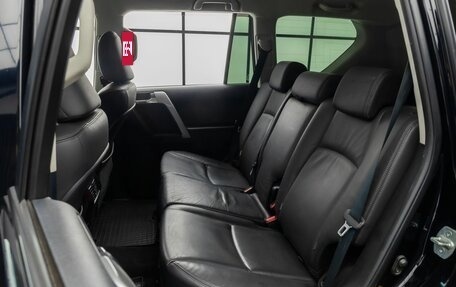 Toyota Land Cruiser Prado 150 рестайлинг 2, 2014 год, 3 149 000 рублей, 8 фотография