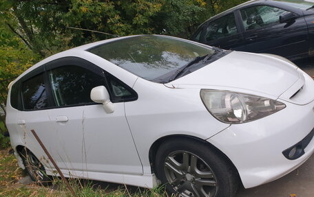Honda Fit III, 2001 год, 150 000 рублей, 9 фотография