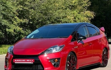 Toyota Prius v (+) I (ZVW40/41) рестайлинг, 2012 год, 1 550 000 рублей, 3 фотография