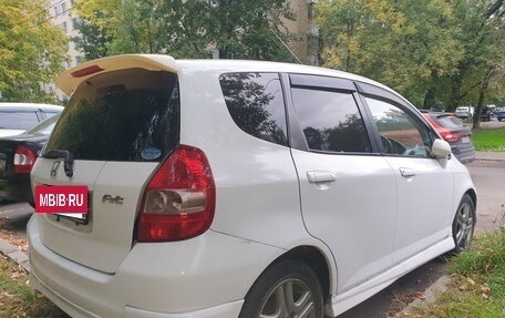 Honda Fit III, 2001 год, 150 000 рублей, 8 фотография