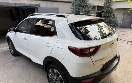 KIA Stonic, 2020 год, 1 580 066 рублей, 9 фотография