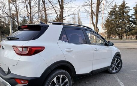 KIA Stonic, 2020 год, 1 580 066 рублей, 8 фотография