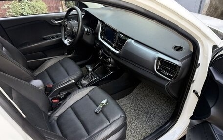 KIA Stonic, 2020 год, 1 580 066 рублей, 11 фотография