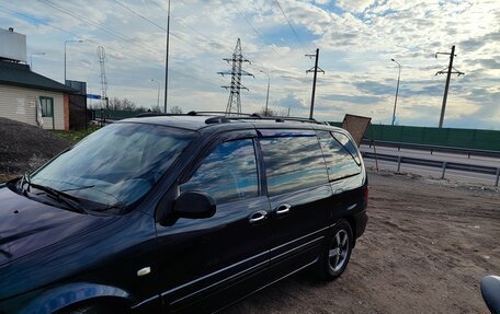 KIA Carnival III, 2001 год, 520 000 рублей, 11 фотография